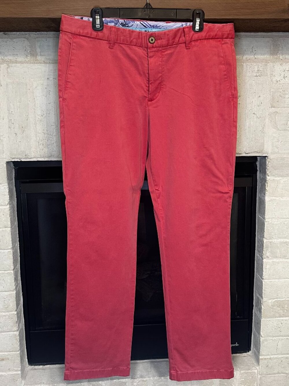 Tommy Bahama Chino Pants Men's Flat Front - Coral Red Salmon 35 x 30
